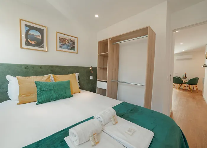 Appartamento Lapa Stylish By Vacationy Oporto
